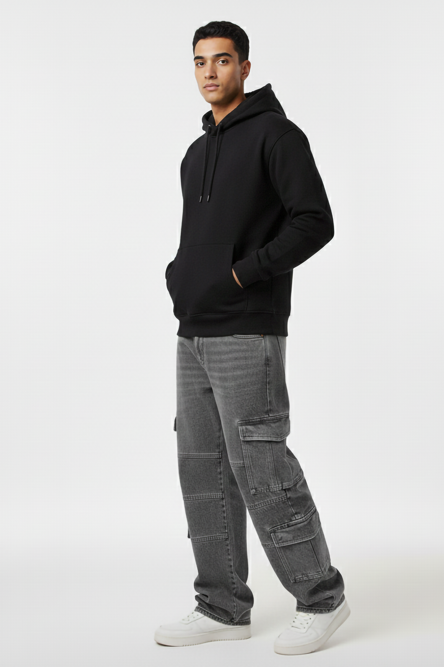 BLACK OVERSIZED HOODIE