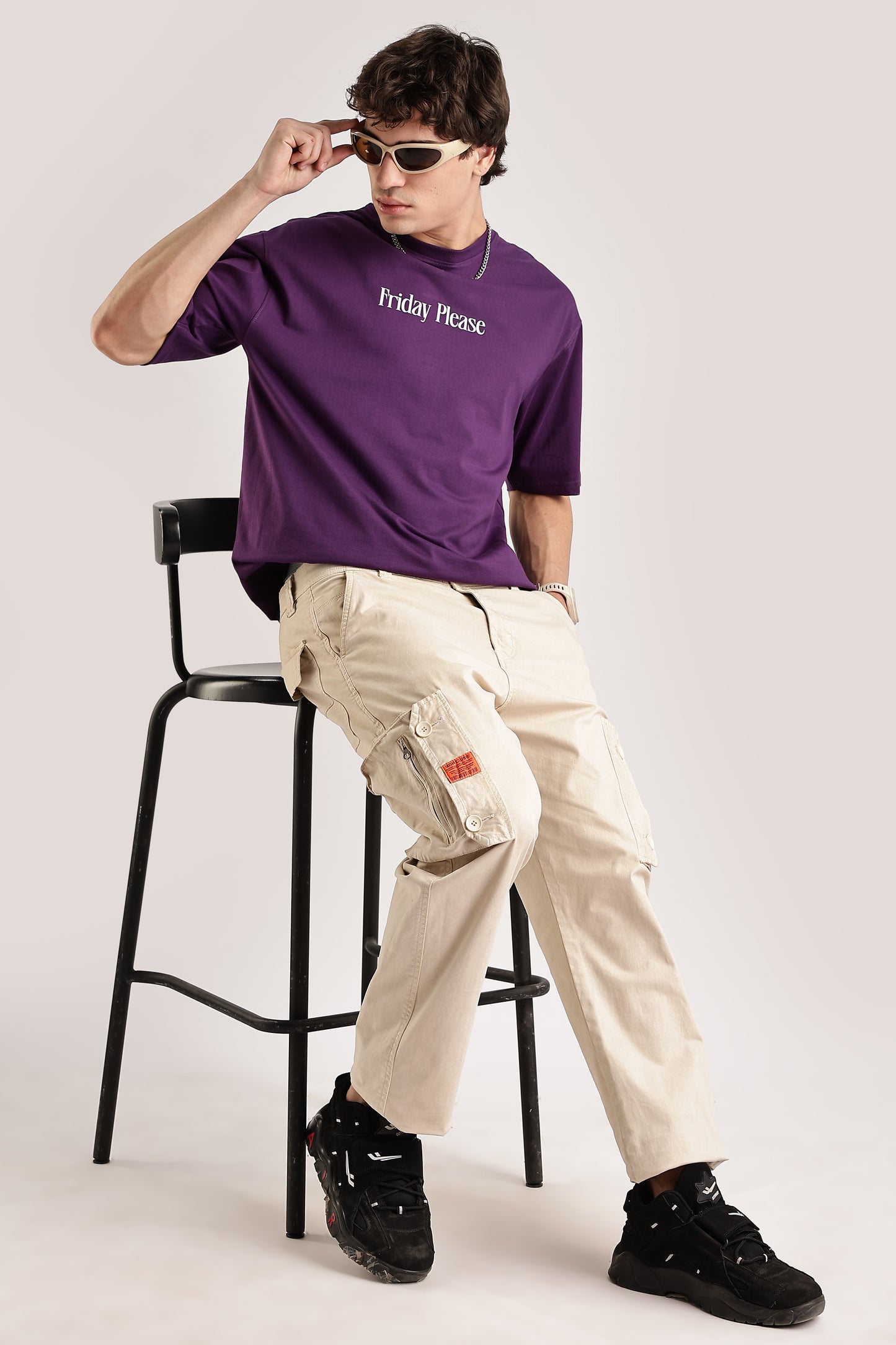Friday Please Oversized T-Shirt (Purple)