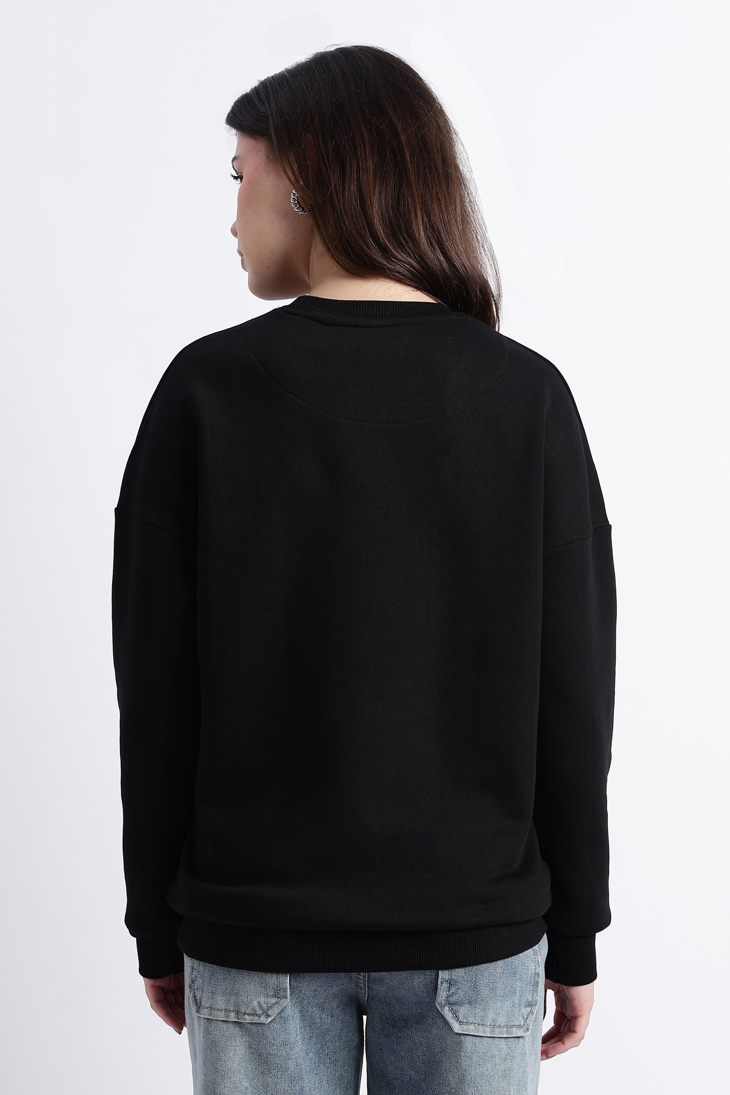 BLACK OVERSIZED SWEATSHIRT
