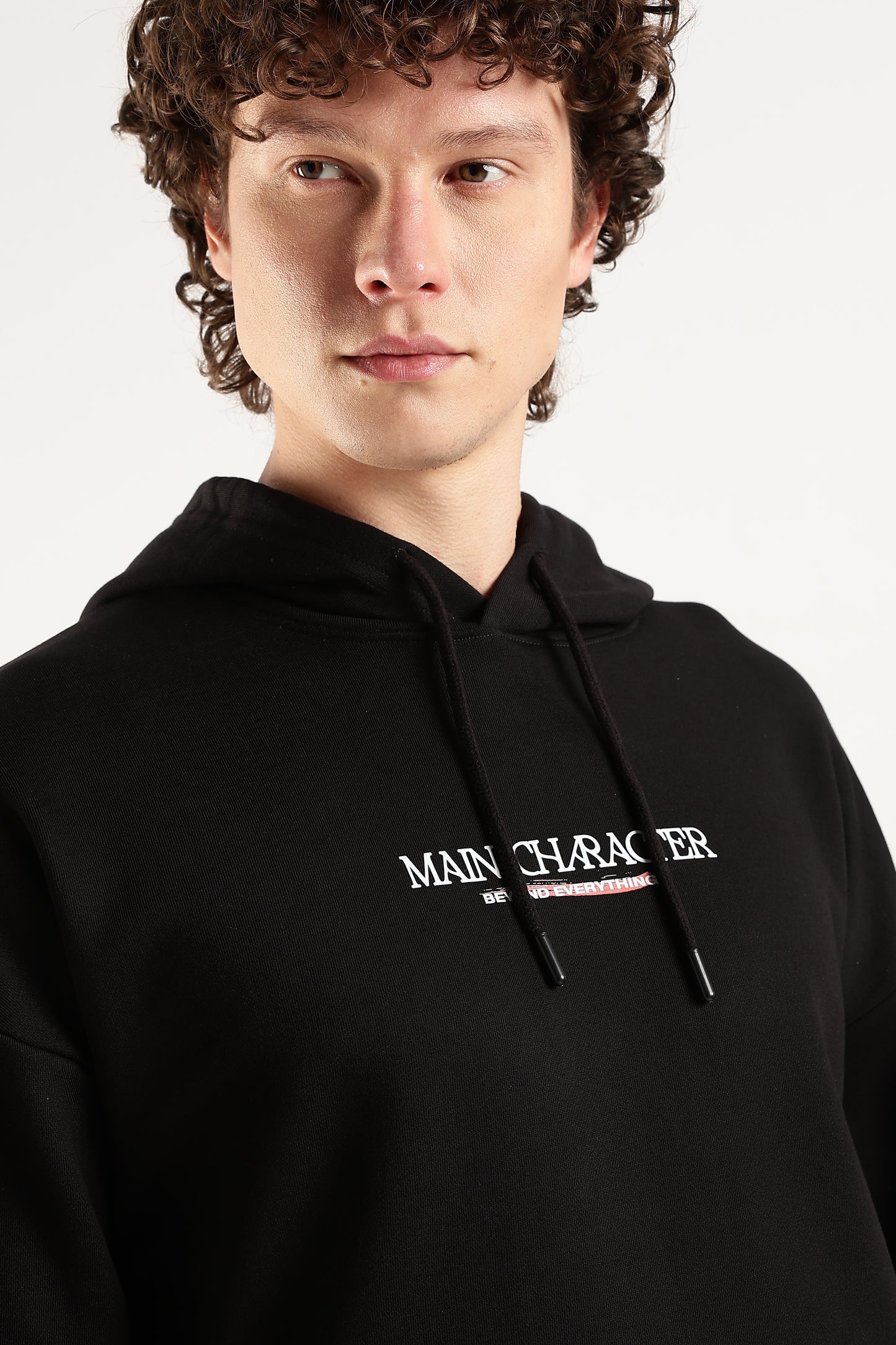 MAIN CHARACTER OVERSIZED HOODIE