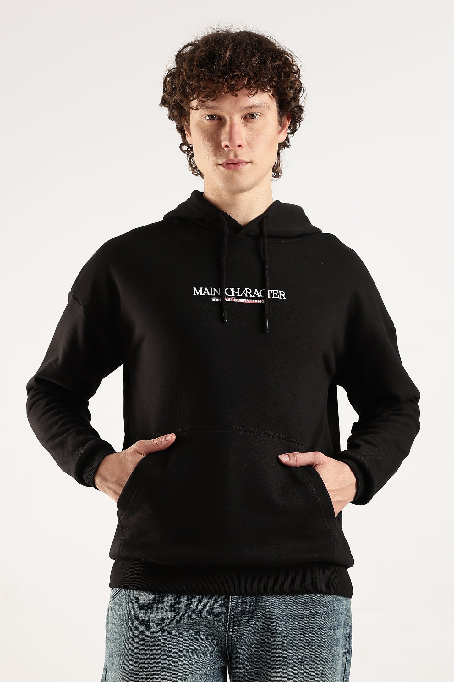 MAIN CHARACTER OVERSIZED HOODIE