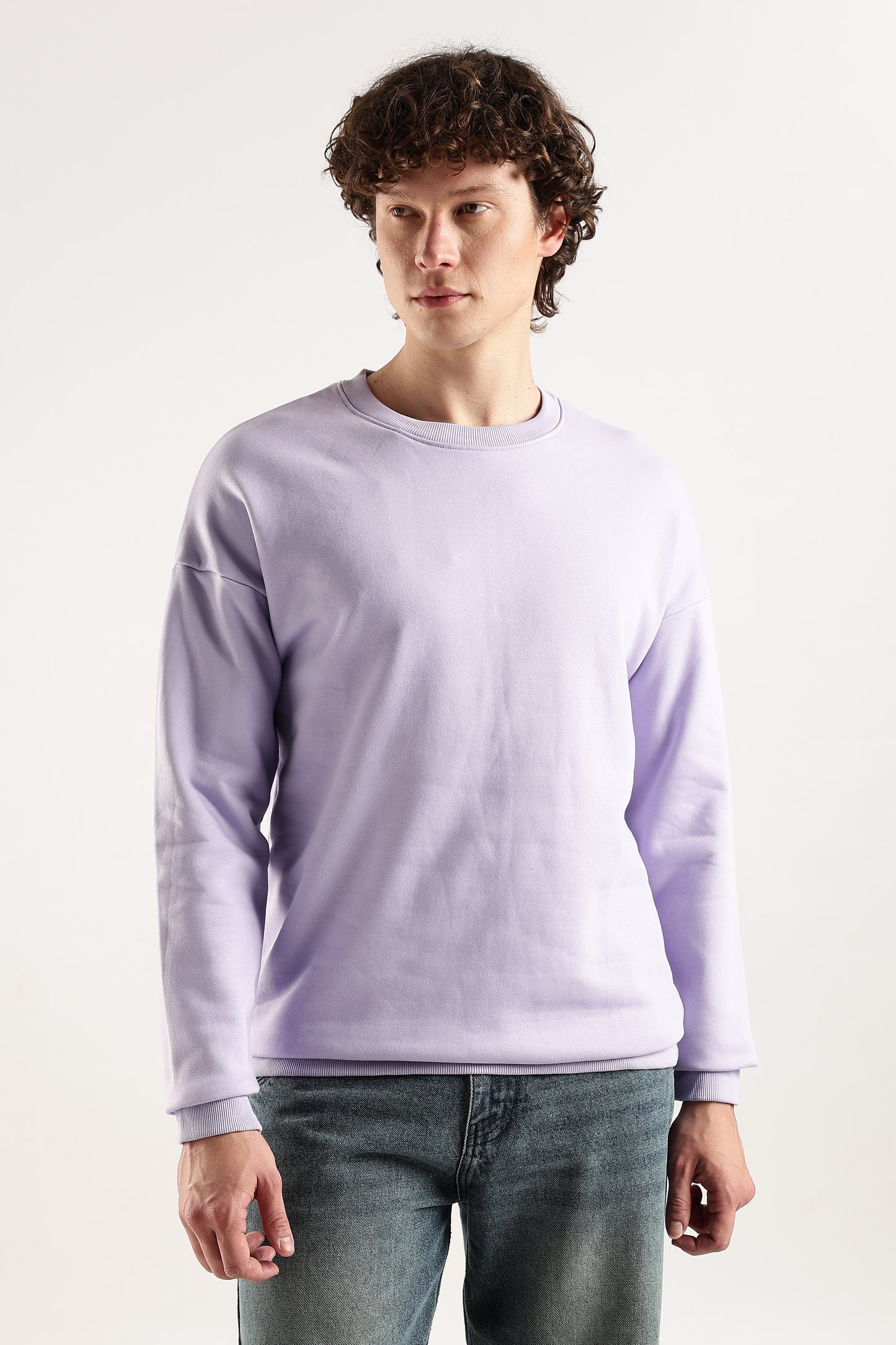 LAVENDER OVERSIZED SWEATSHIRT