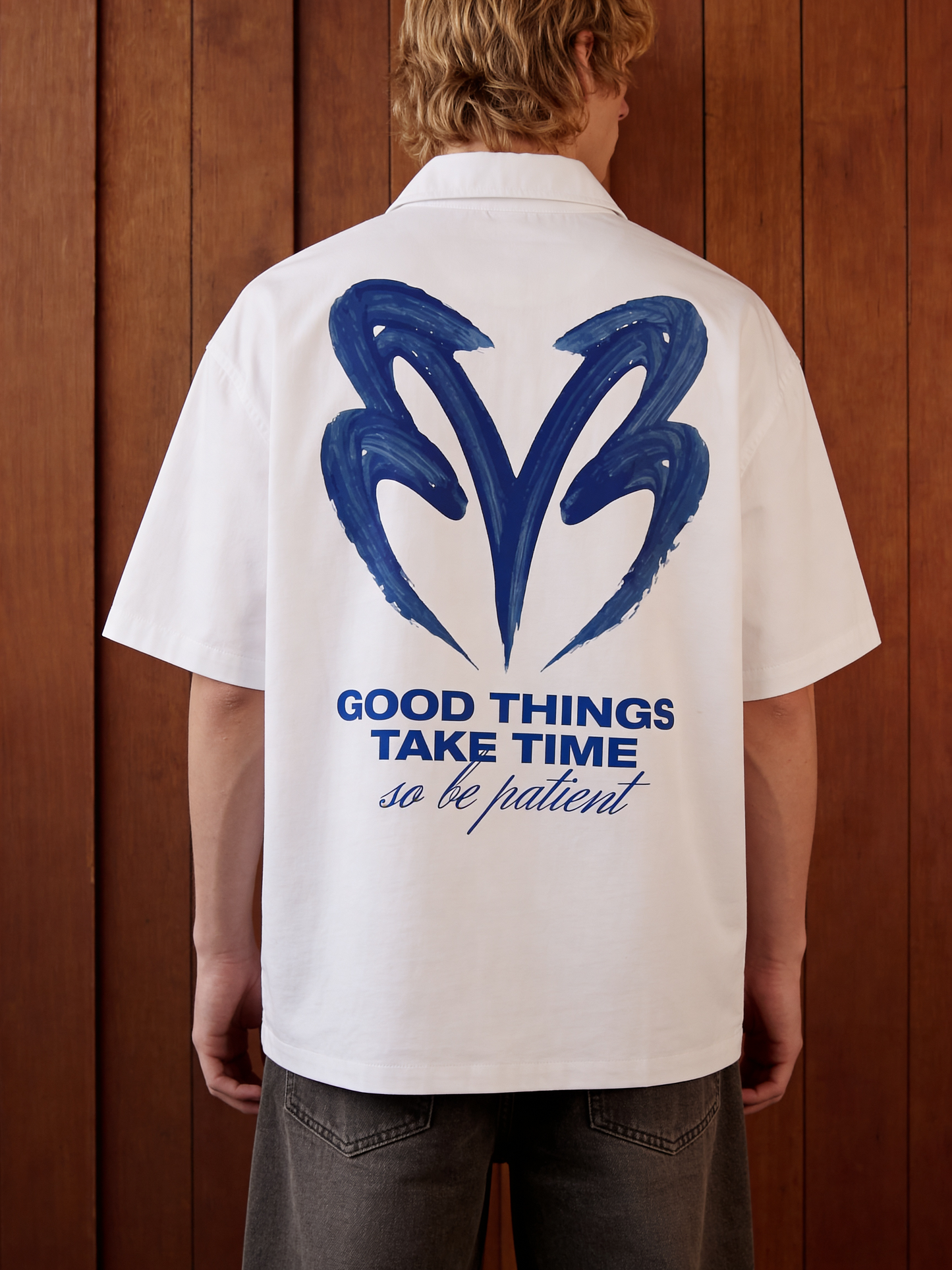 MAIN CHARACTER OVERSIZED UNISEX SHIRT