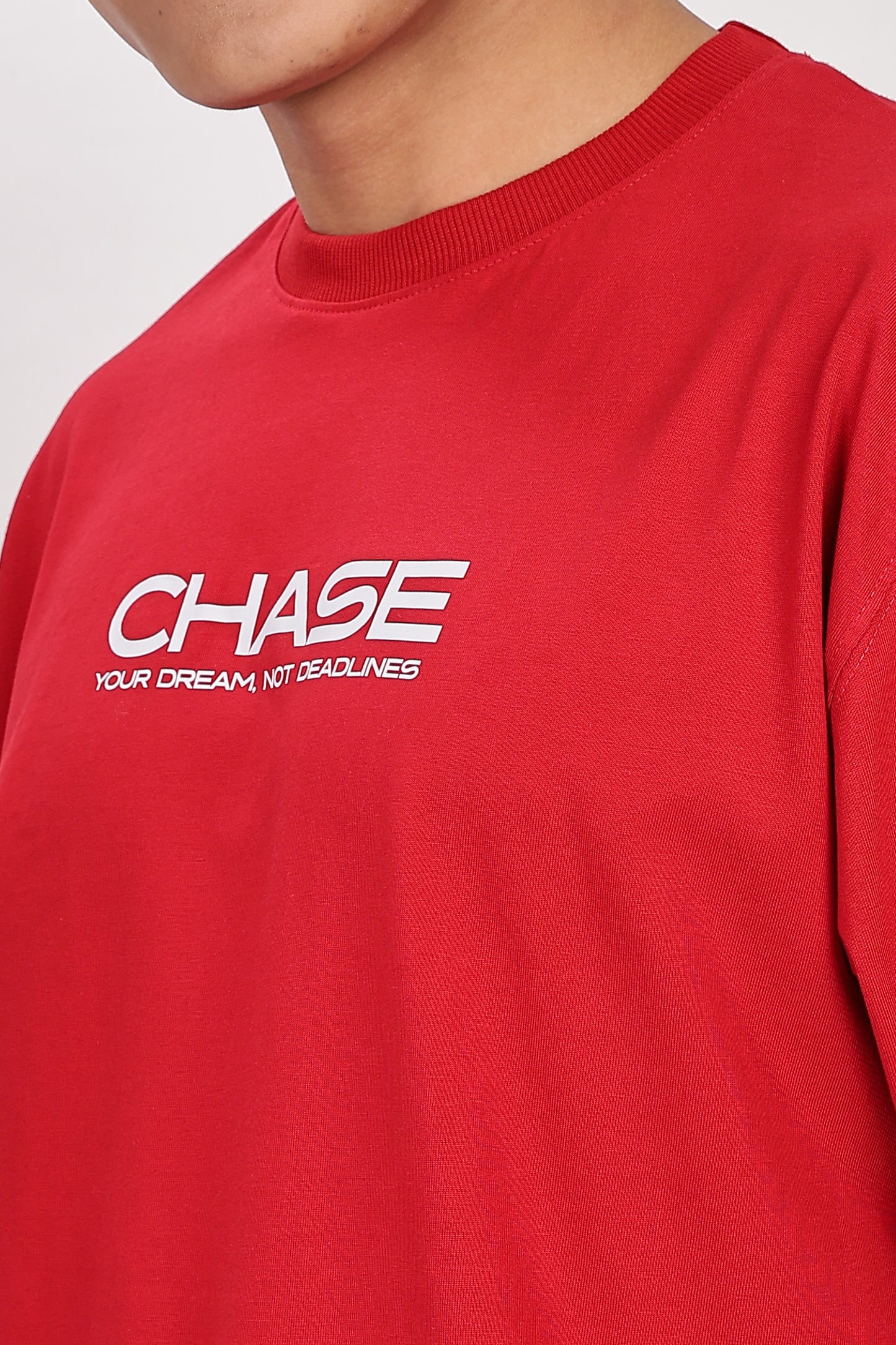 CHASE YOUR DREAM UNISEX OVERSIZED T-SHIRT