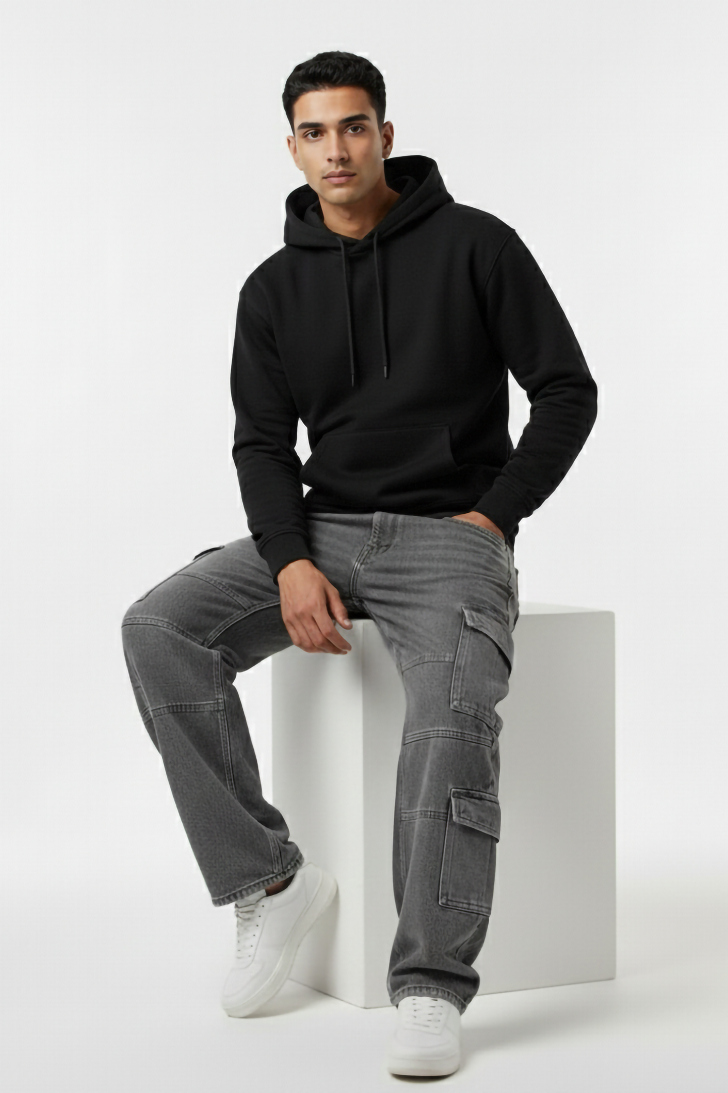 BLACK OVERSIZED HOODIE