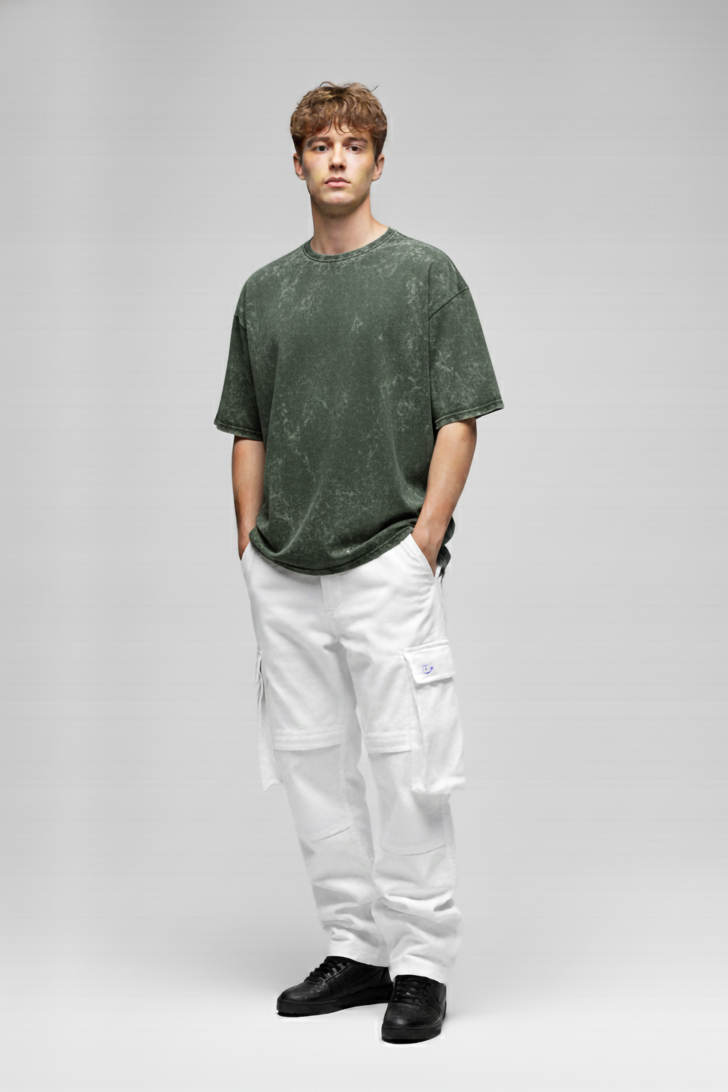 BOTTLE GREEN ACID WASH OVERSIZED T-SHIRT