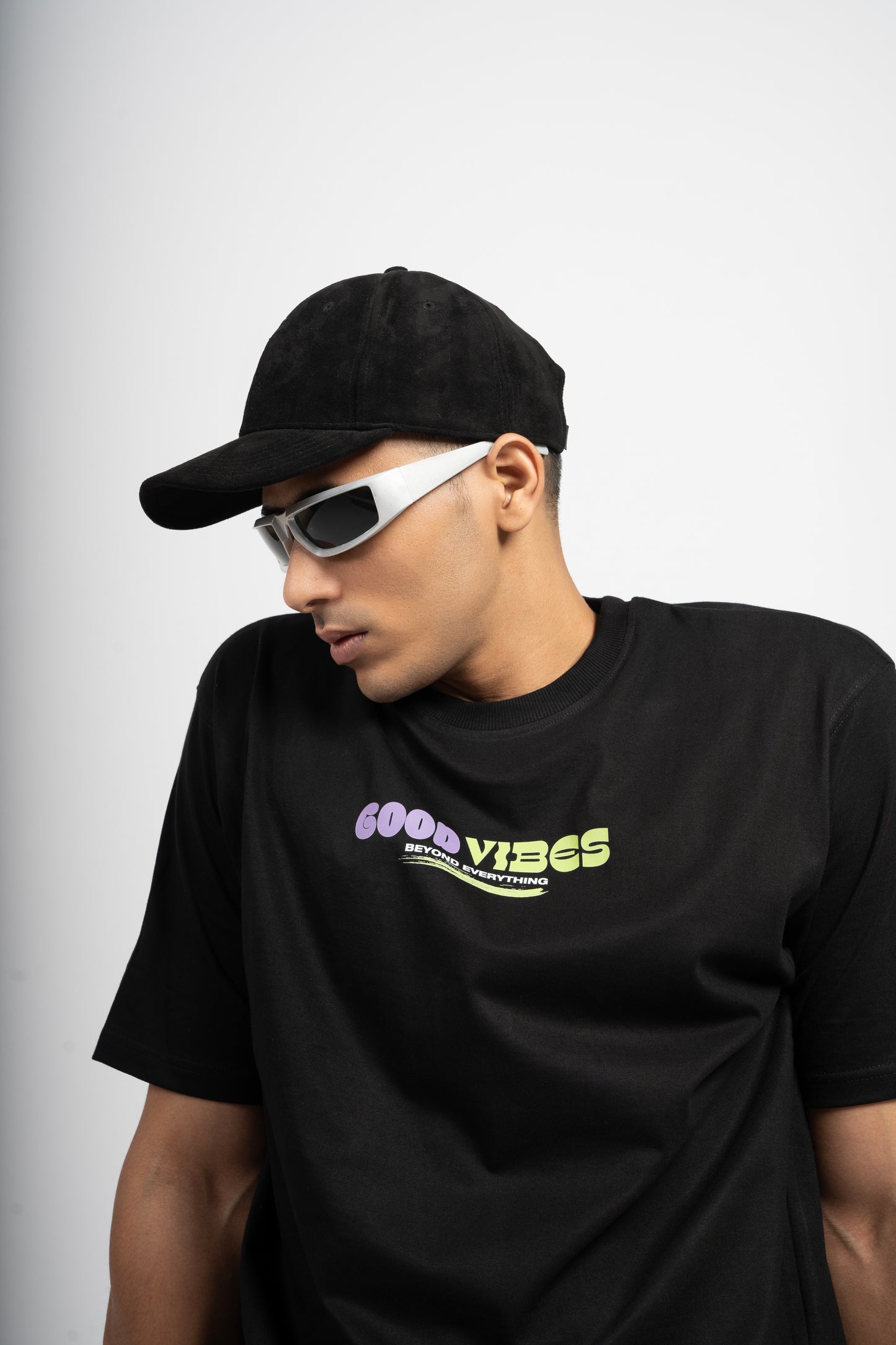 Good Vibes Oversized T-Shirt (Black)