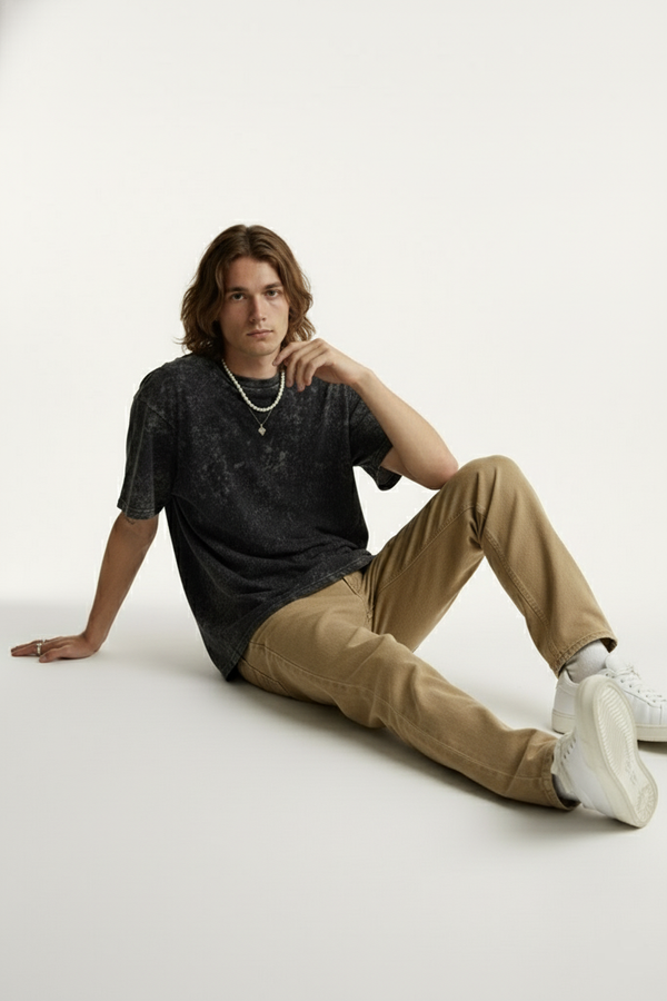 BLACK ACID WASH OVERSIZED T-SHIRT