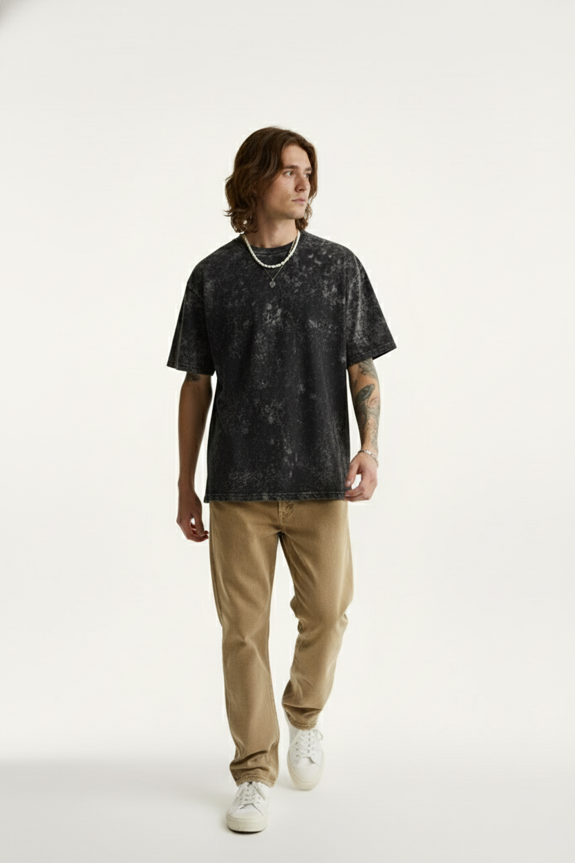BLACK ACID WASH OVERSIZED T-SHIRT