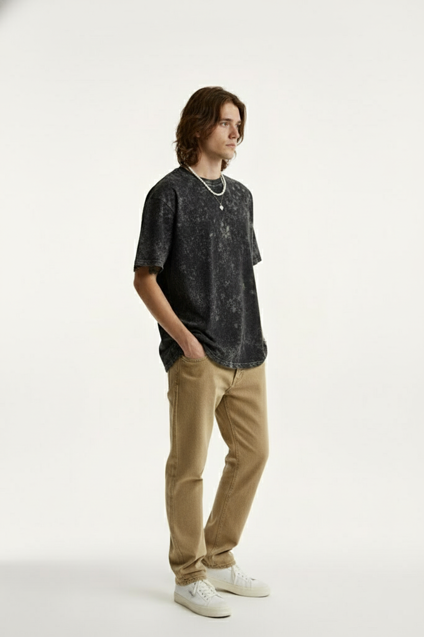 BLACK ACID WASH OVERSIZED T-SHIRT