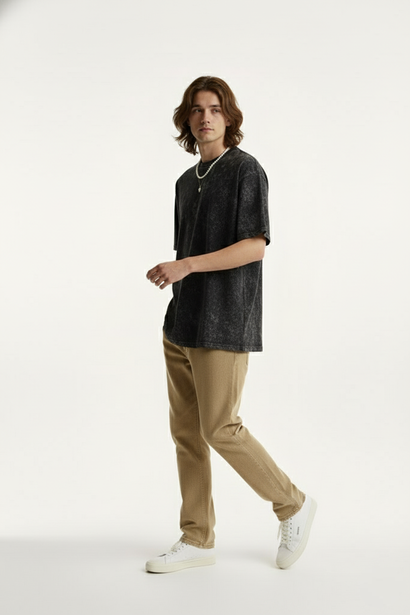 BLACK ACID WASH OVERSIZED T-SHIRT