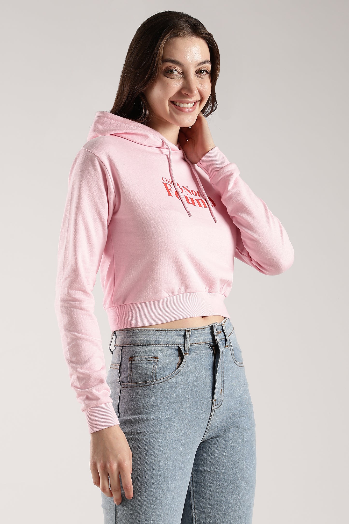 CHILL NOT FOUND CROPPED HOODIE