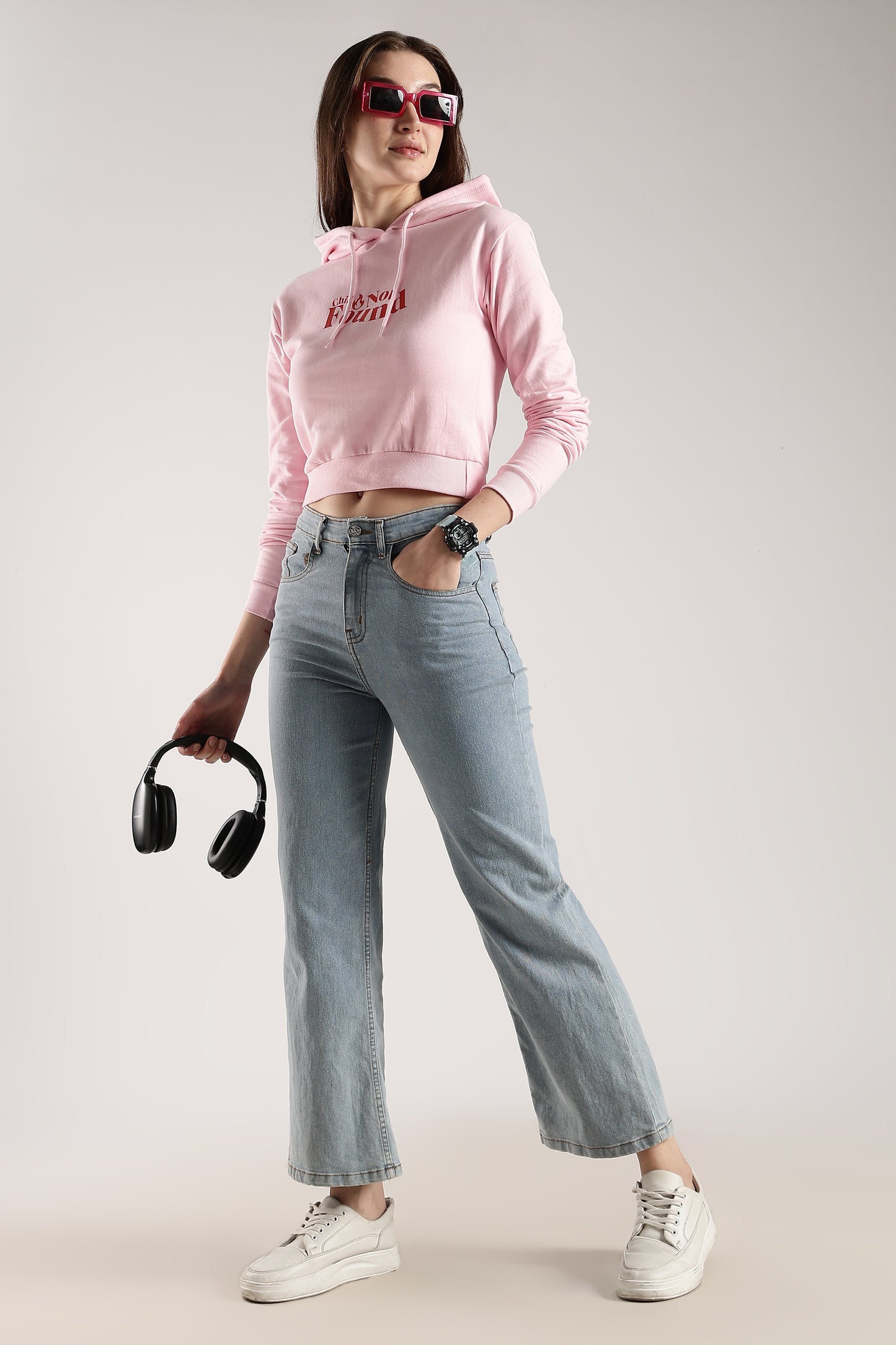 CHILL NOT FOUND CROPPED HOODIE