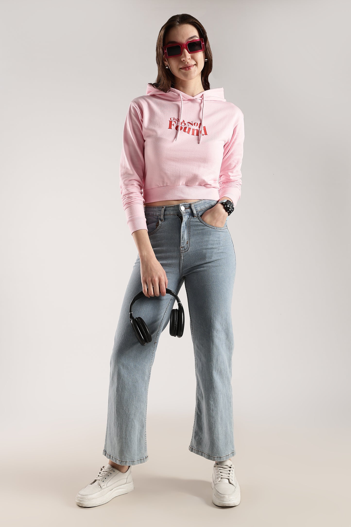 CHILL NOT FOUND CROPPED HOODIE