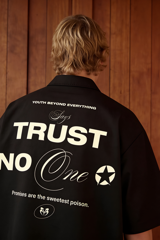 TRUST NO ONE OVERSIZED UNISEX SHIRT